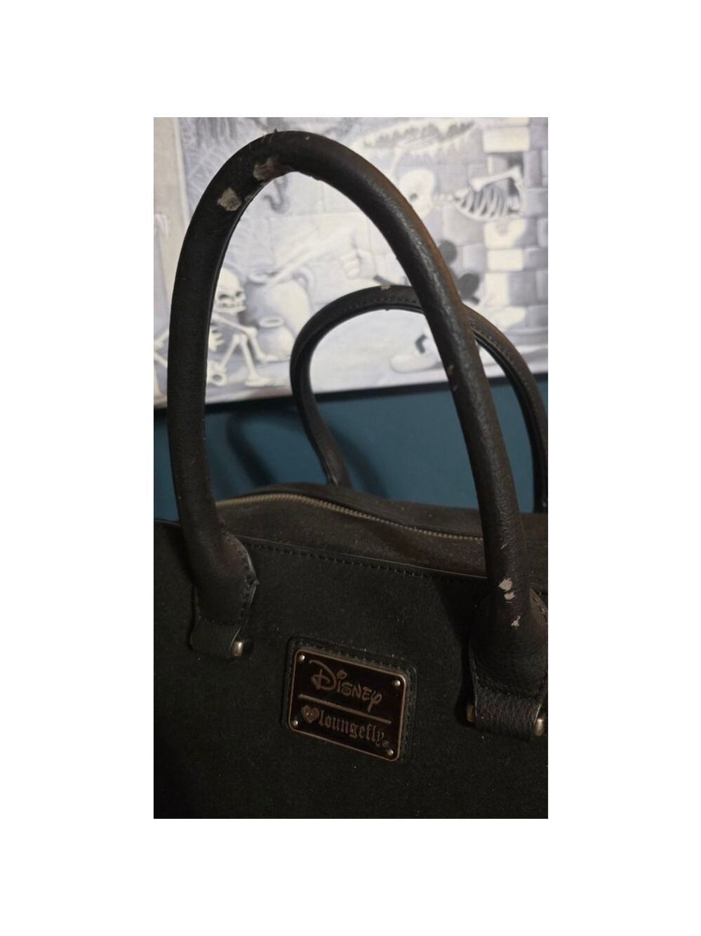 Loungefly Disney Villains Crossbody - Picture 6 of 8